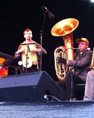 Bobby McFerrin and Motion Berkeley