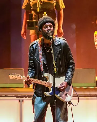 Gary Clark Jr. Oakland