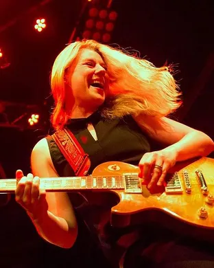 Joanne Shaw Taylor Napa