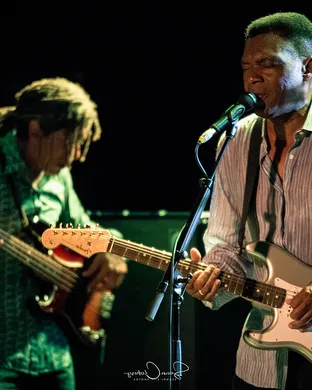 Robert Cray Band Napa