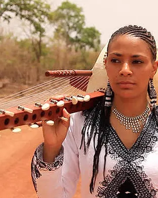Sona Jobarteh Davis